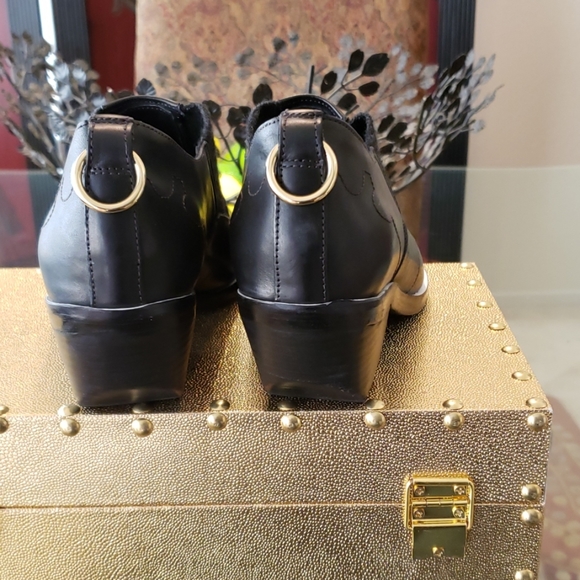 Rag and Bone Bootie - Picture 3 of 6